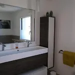 Family Cinema Villa *