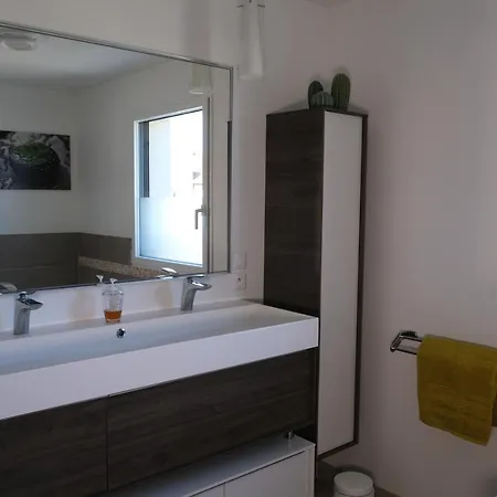 Family Cinema Villa *